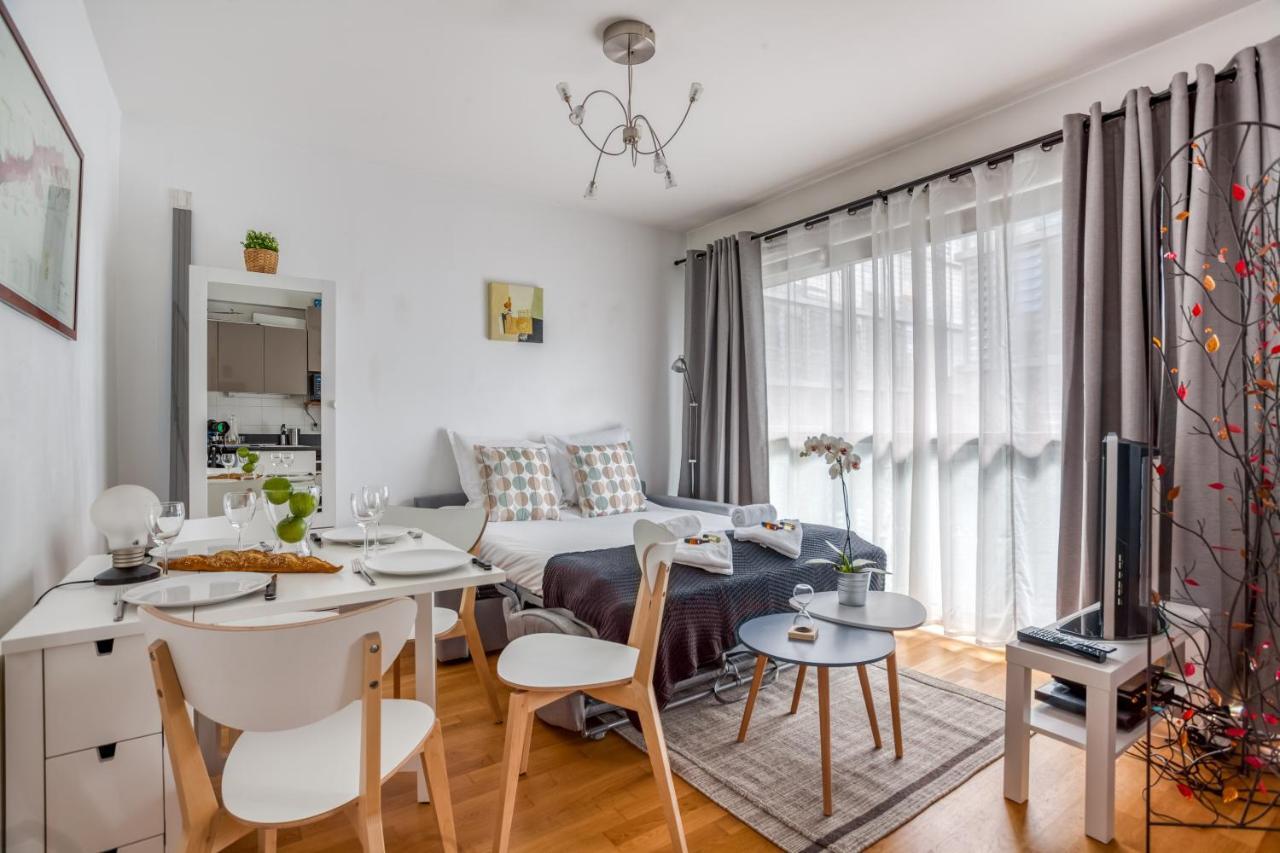 Lyon Confluence - Duplex Au Calme Avec Parking Prive En Optionアパートメント エクステリア 写真