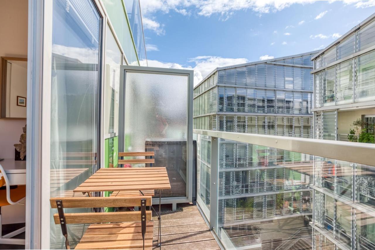 Lyon Confluence - Duplex Au Calme Avec Parking Prive En Optionアパートメント エクステリア 写真
